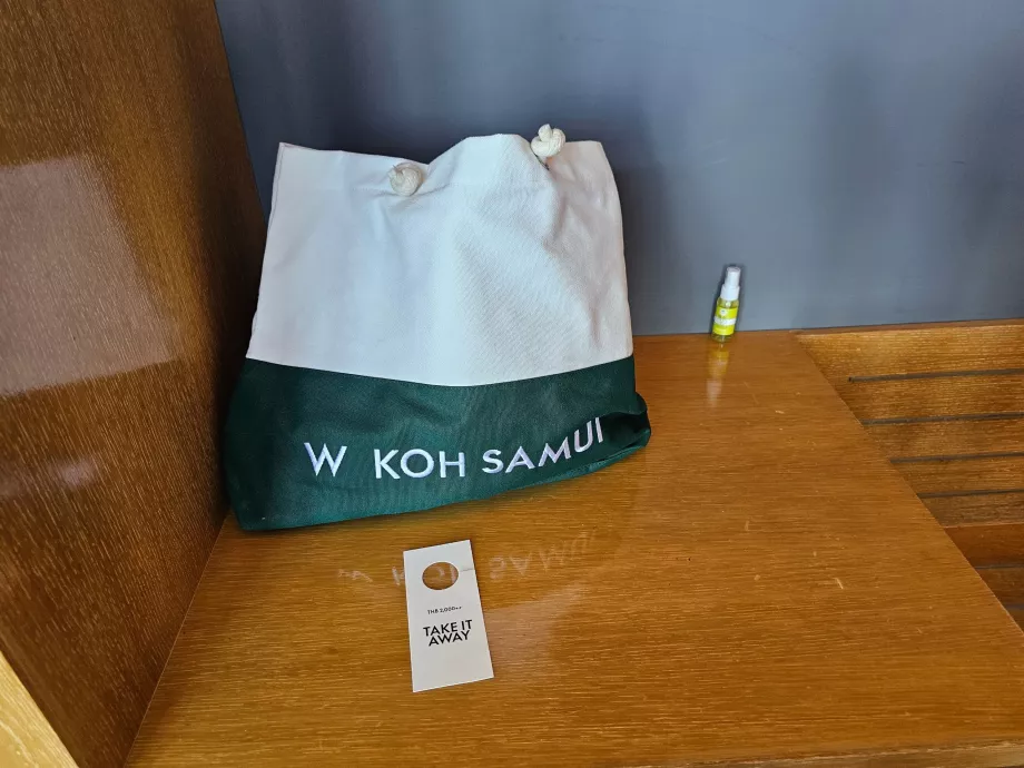 Rannakott ja repellent