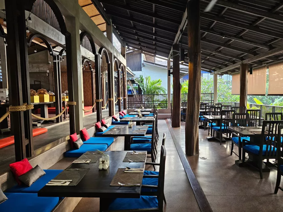 Hotelli restoran, kus serveeritakse hommikusööki