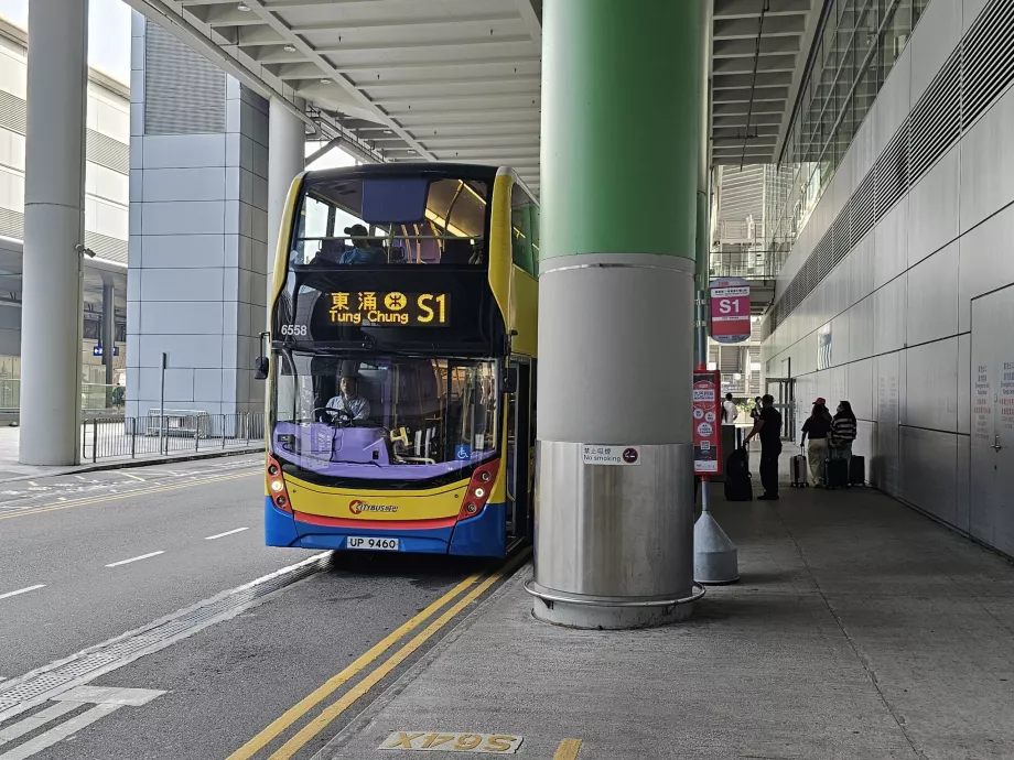 S1 bussipeatus lennujaamas