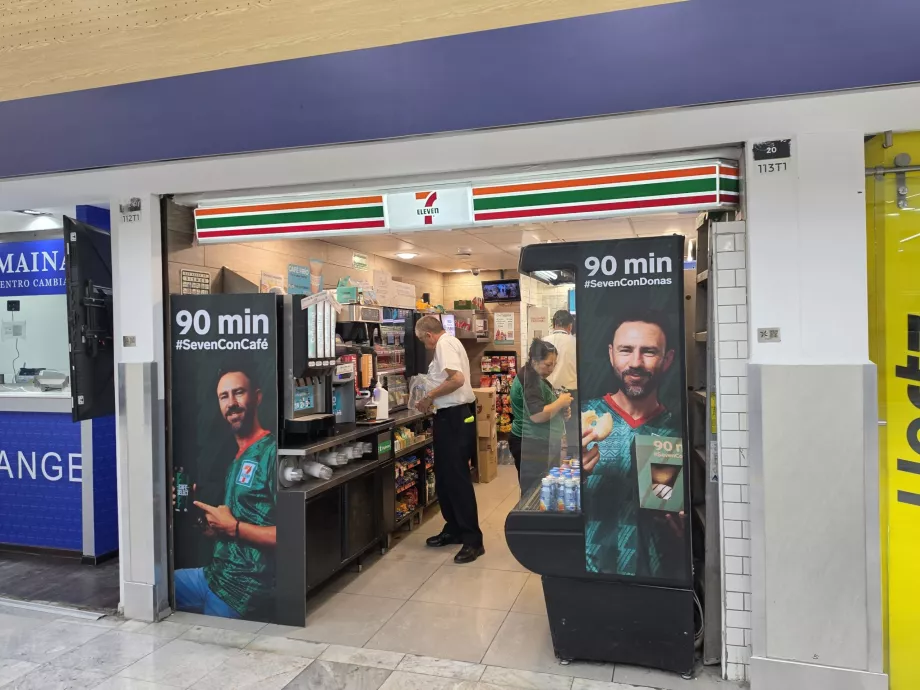 7-Eleven saabuvate lendude saalis
