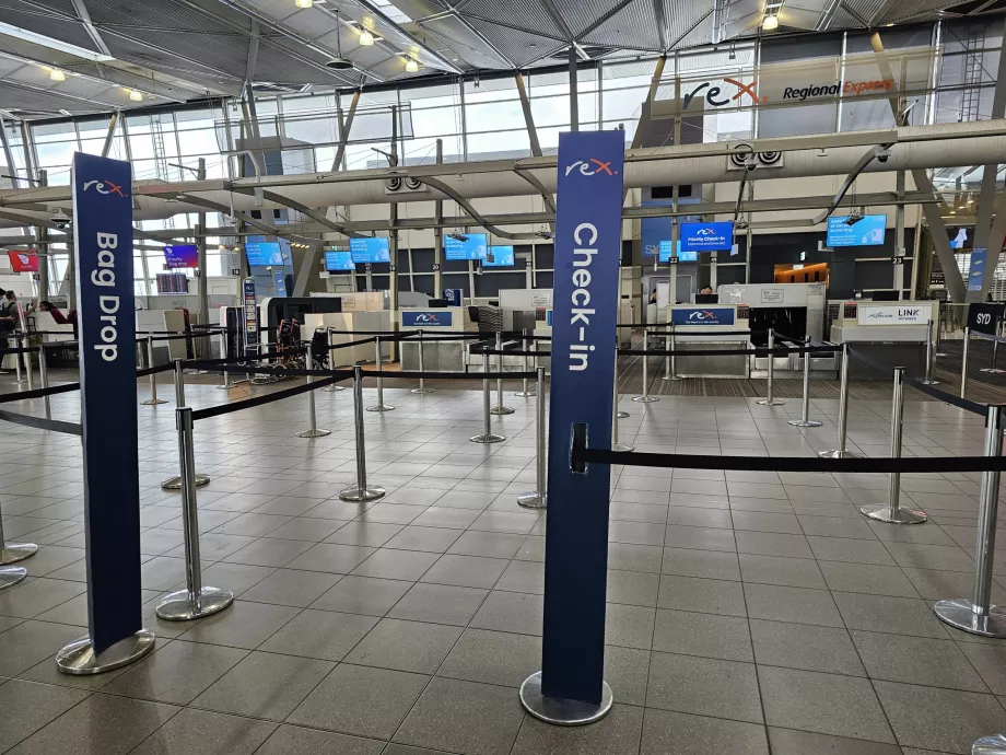 Rex Airlines Check-in