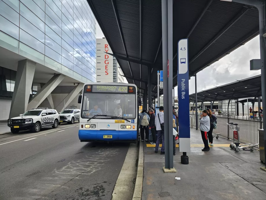 Linnabuss, terminal 1