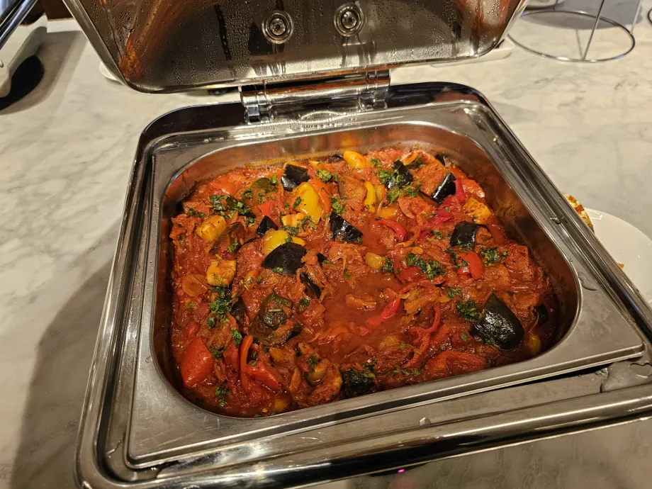 Lõunamenüü - soe toit