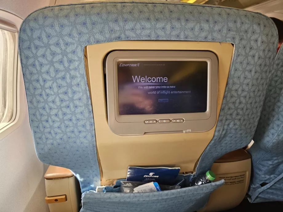 Individuaalsed ekraanid istmel