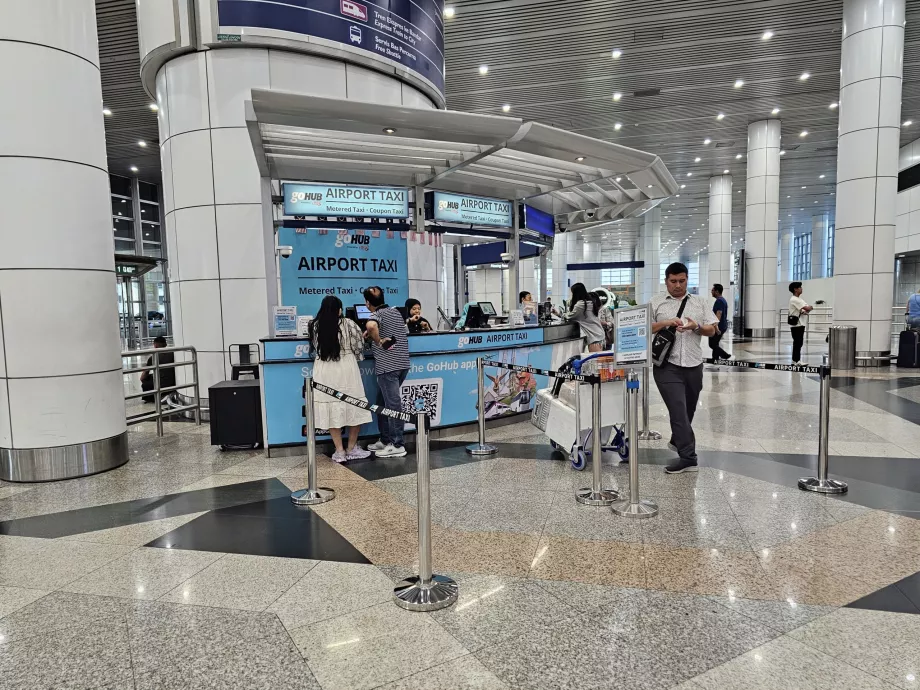 Taksolauad, terminal 1