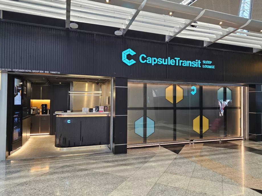 Kapselhotell, üldkasutatav ala, terminal 1