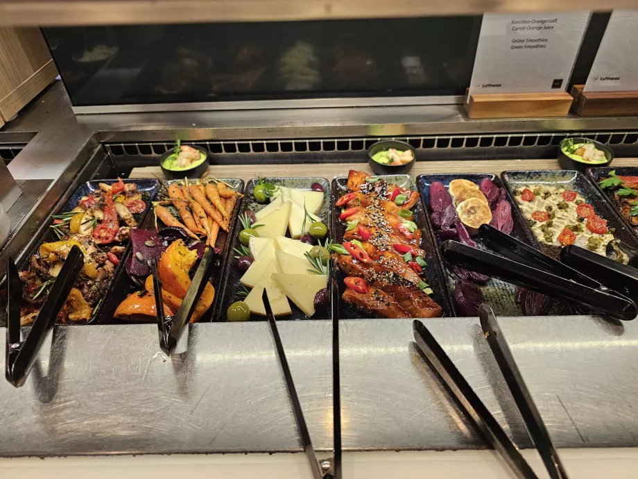 Buffet - lõunamenüü