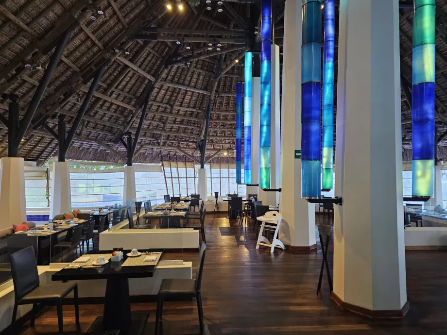 Restoran Flamboyant