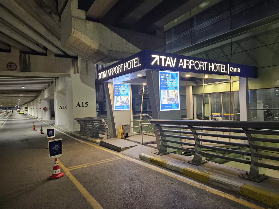 Lennujaamahotell TAV