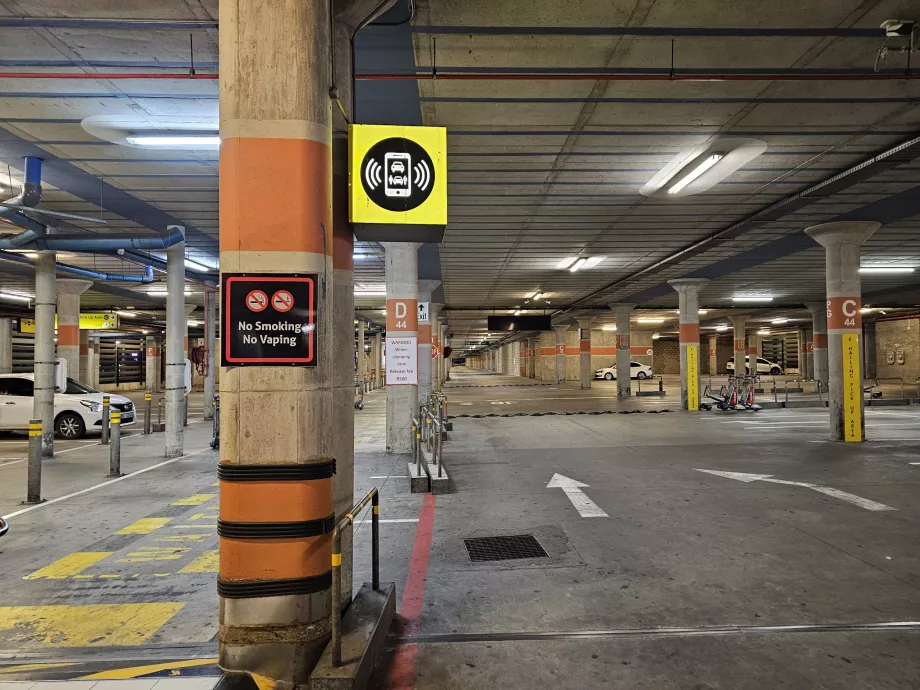 Autojaamad mobiilirakenduste kaudu