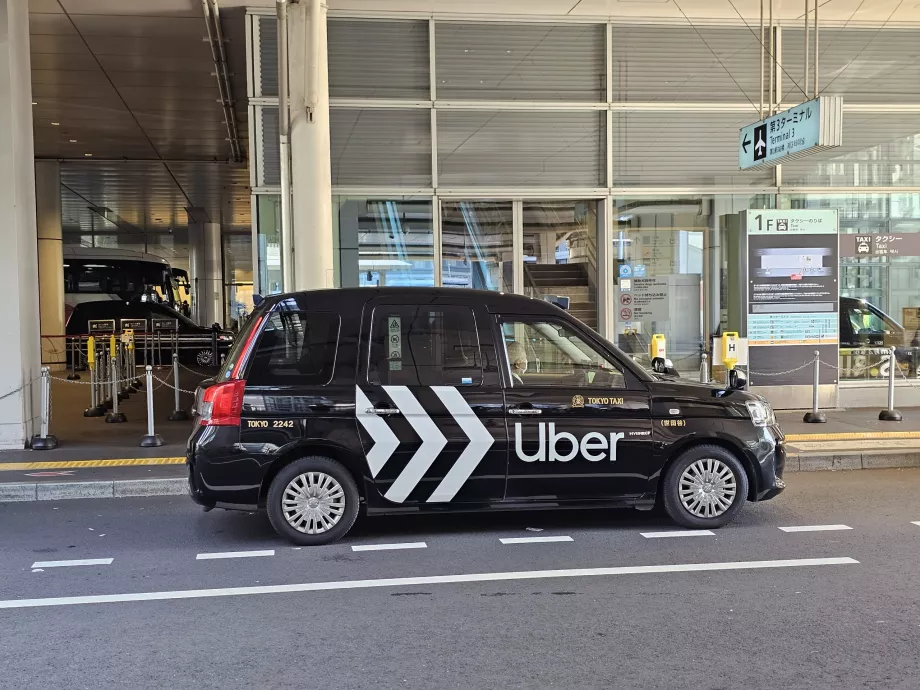 Uber väljaspool 3. terminali