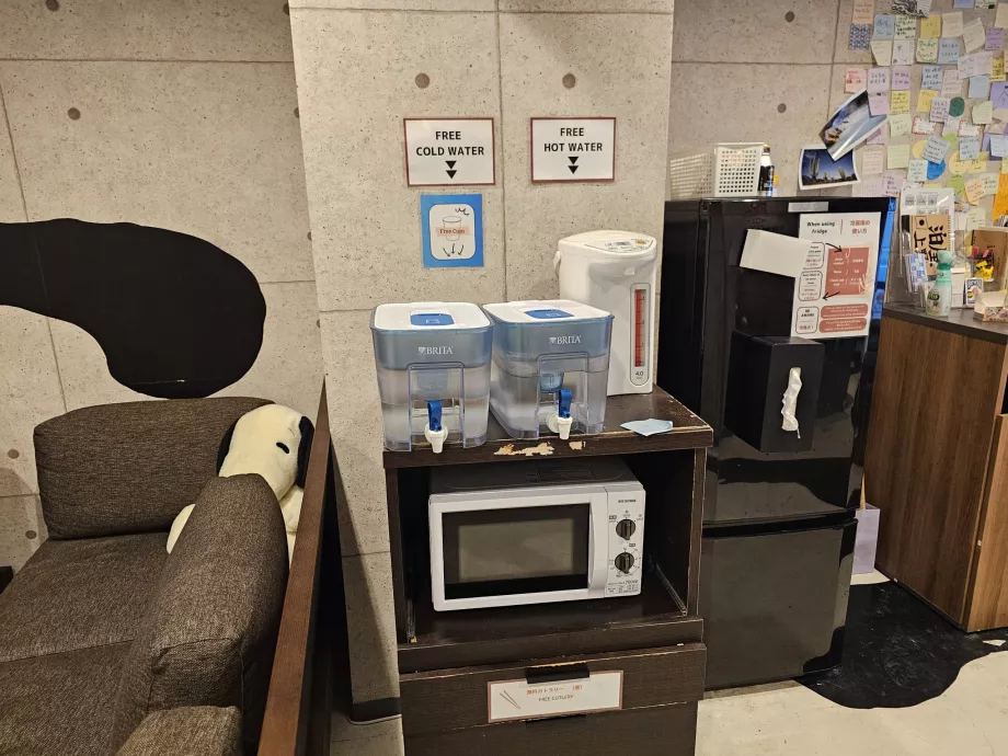 Vesi ja mikrolaineahi