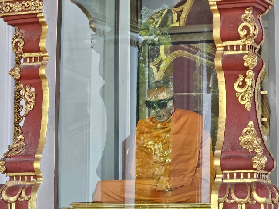 Wat Khunaram