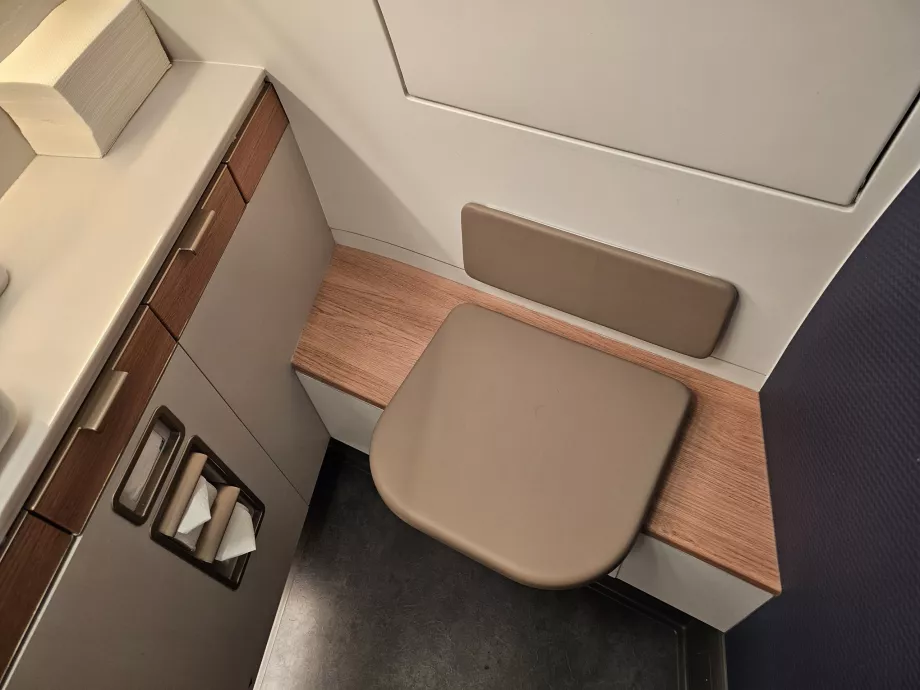 WC esimese klassi reisijatele