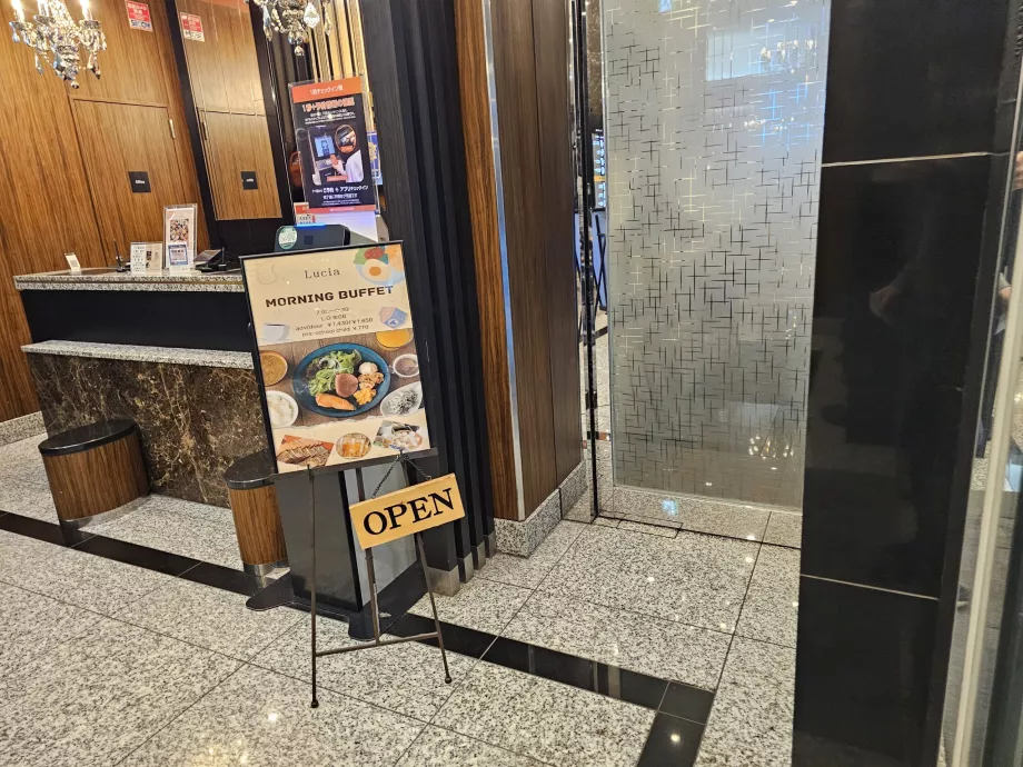 Hommikusöök - pizzeria Lucia