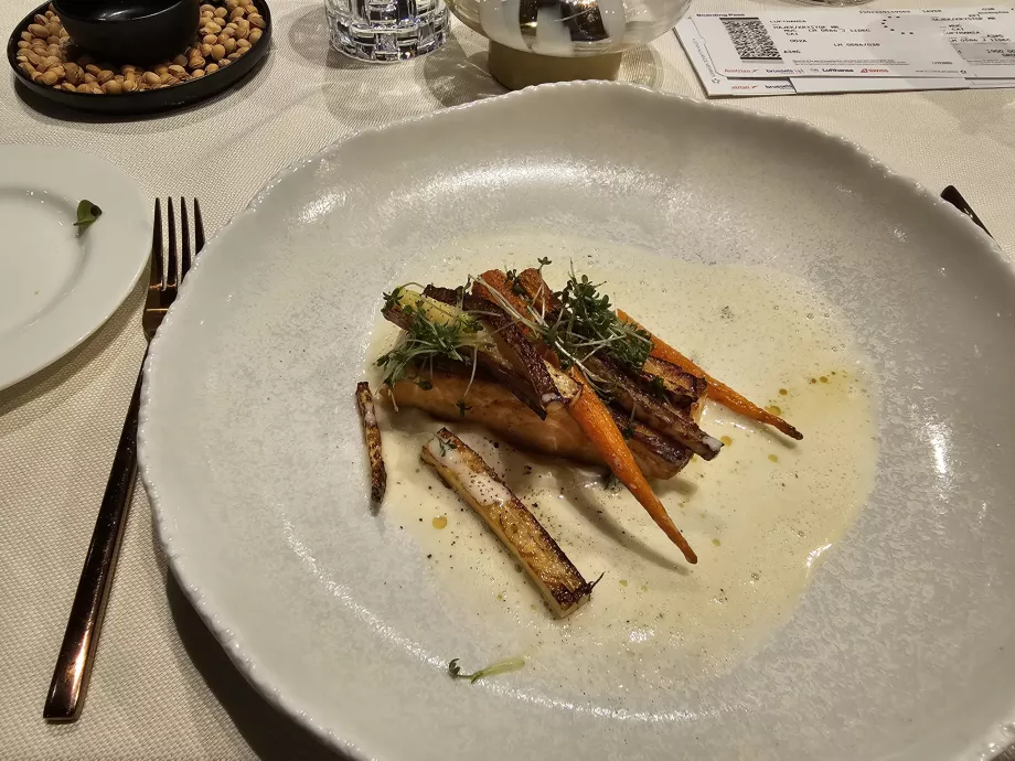 Esimese klassi ootesaal (põhiterminal) - a la carte põhitoit