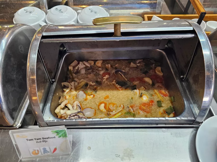 Hommikusöök: supp Tom Yam