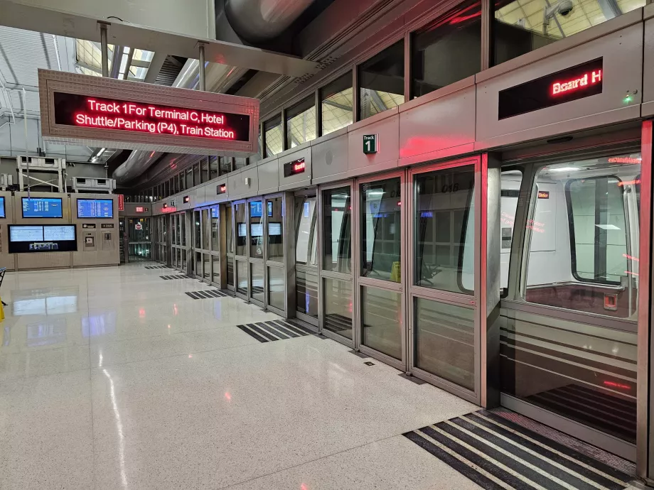 Airtrain jaamad