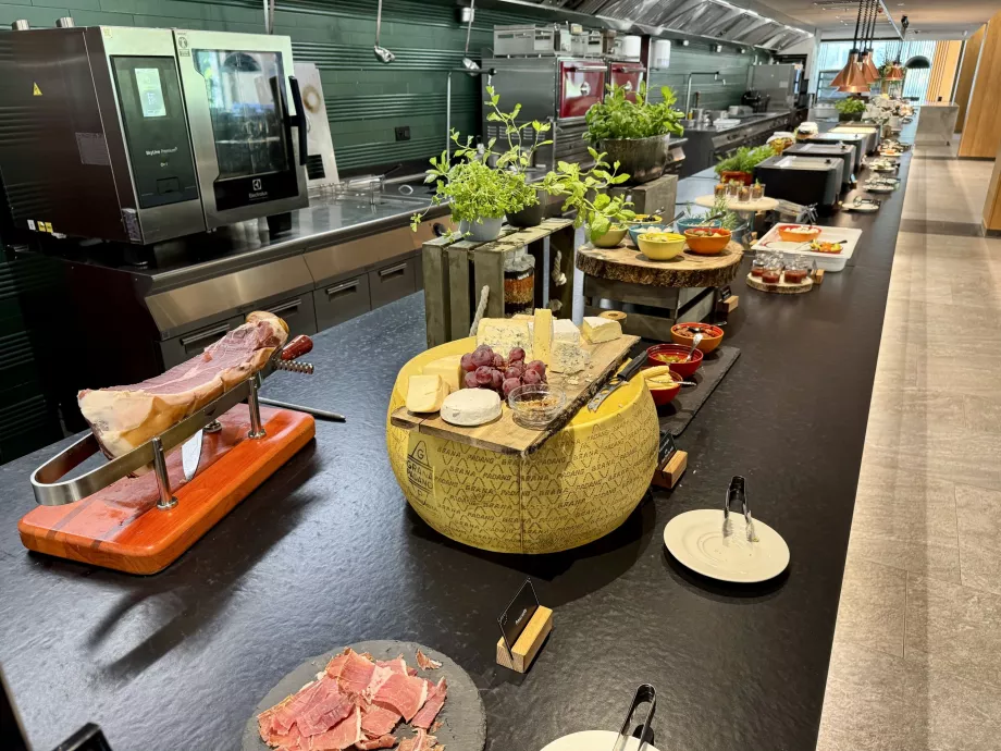 Hommikusöögi buffet