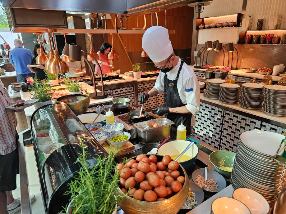 Hommikusöök restoranis Rise