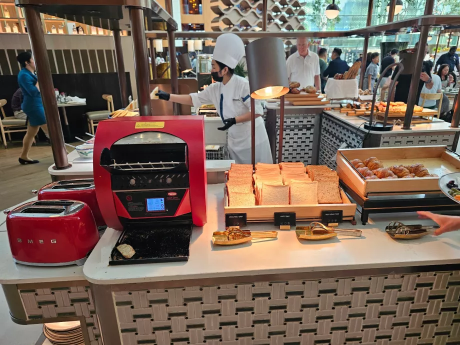 Hommikusöök restoranis Rise