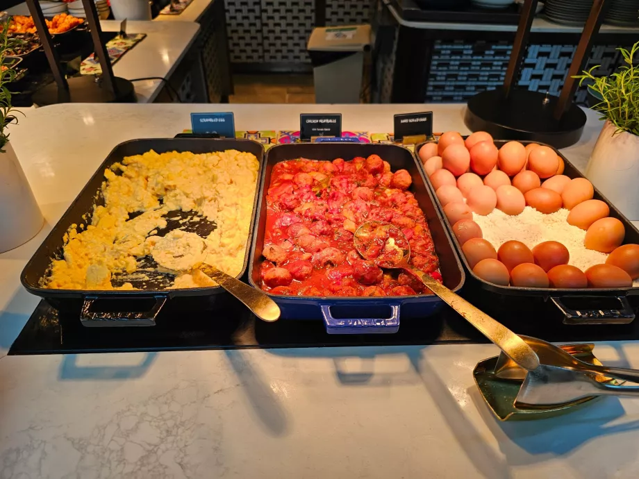 Hommikusöök restoranis Rise