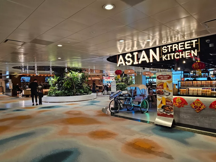Restoran, terminal 2, transiitala