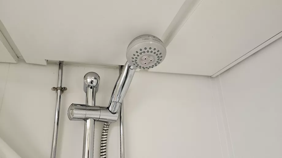 Dušš detail