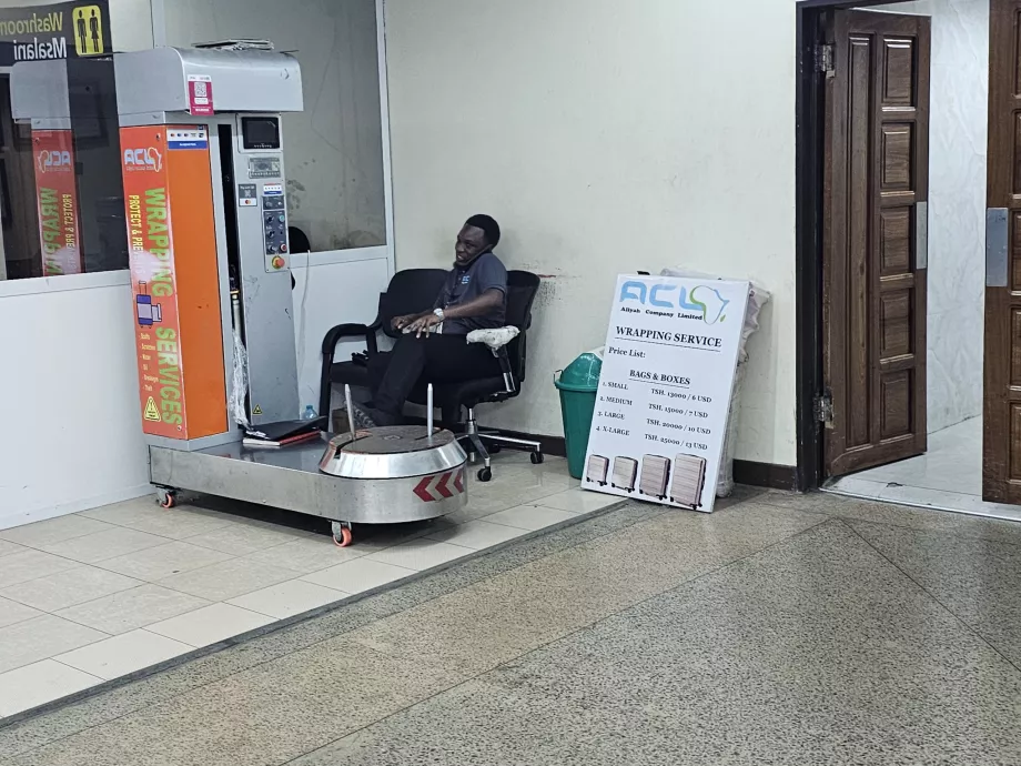 Pagasi pakkimine, terminal 2