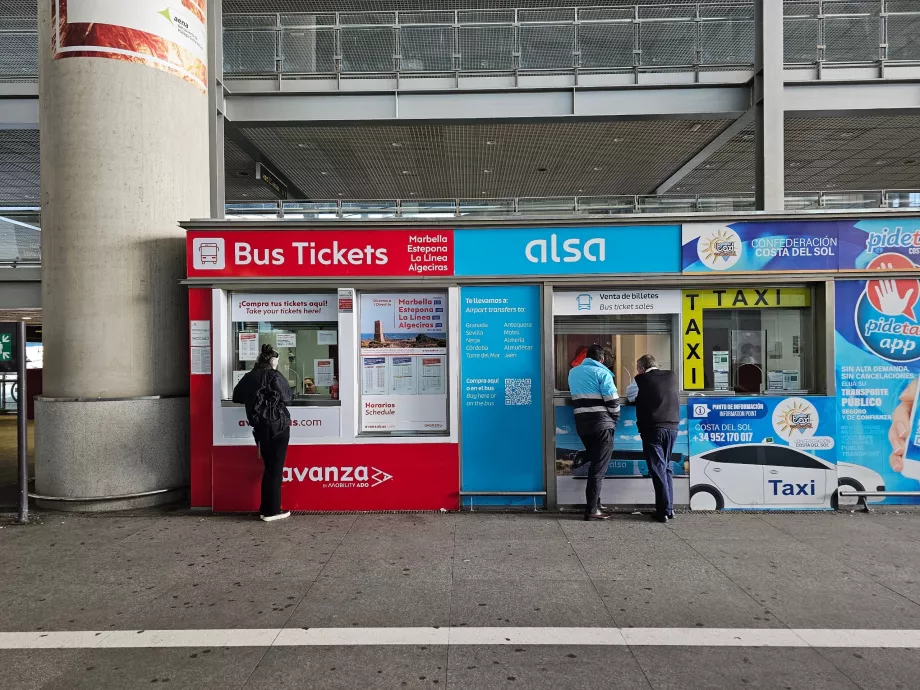 Kaugliinibusside piletikassad