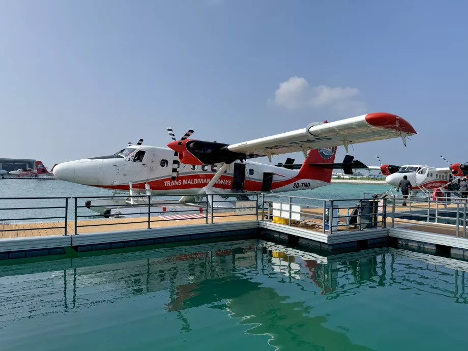 Trans Maldivian Airways vesilennukid