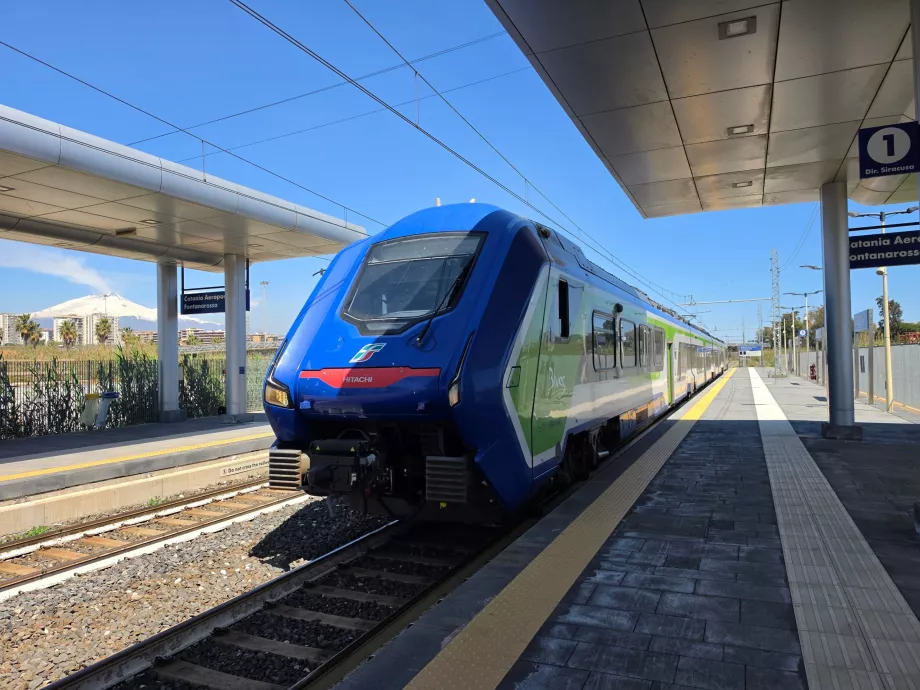 Trenitalia rong lennujaama lähedal asuvas jaamas