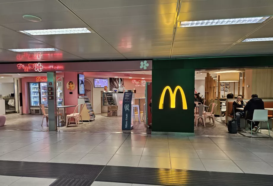 McDonald's, avalik ala