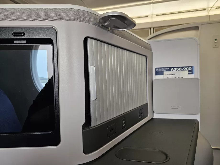 Suletav kamber asjade hoidmiseks