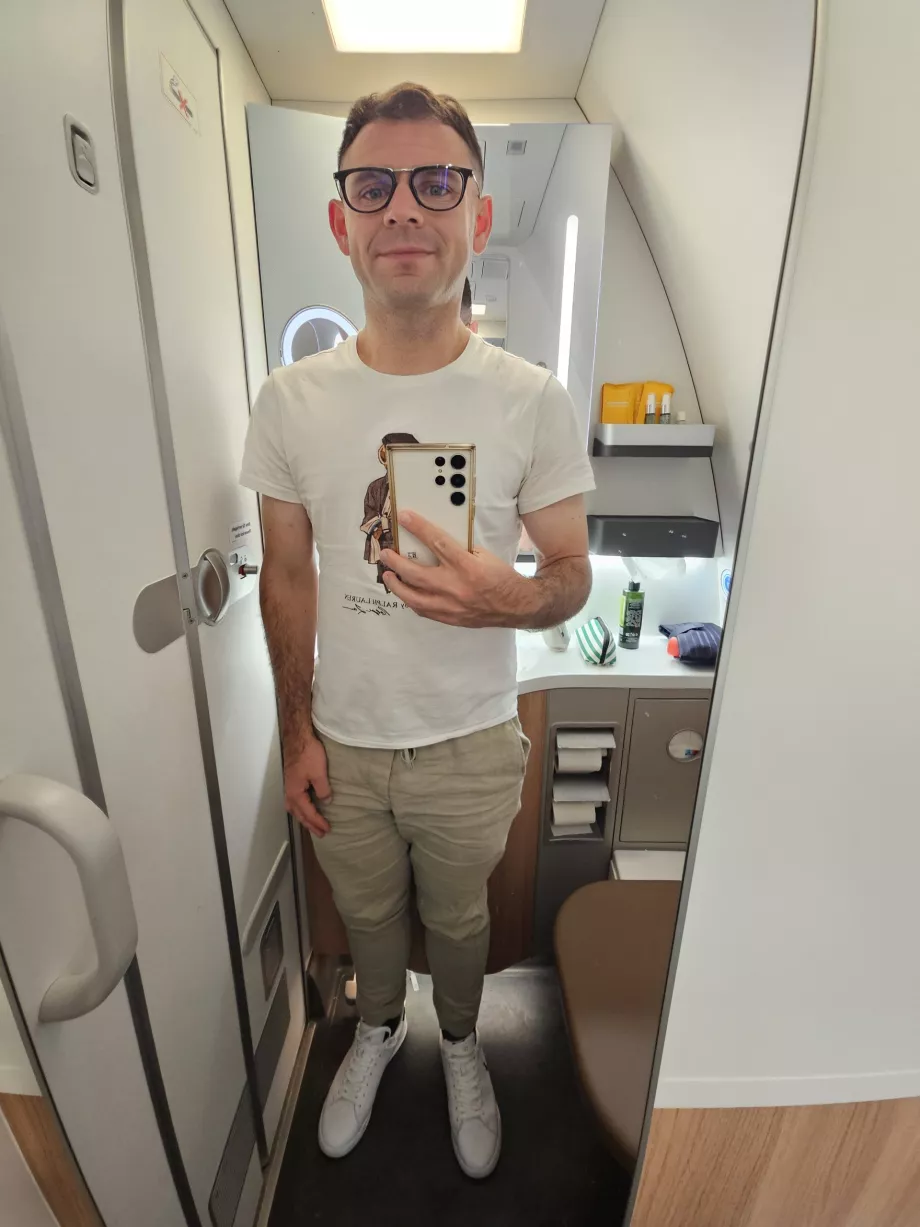 Christopher tualetis