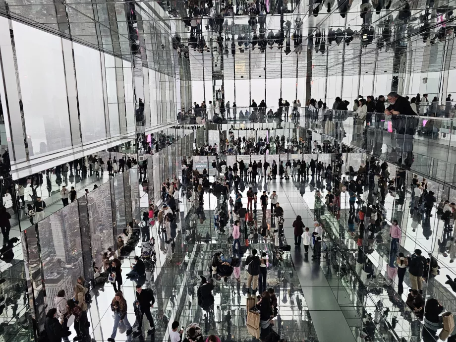 Summit One Vanderbilt, peeglisaal