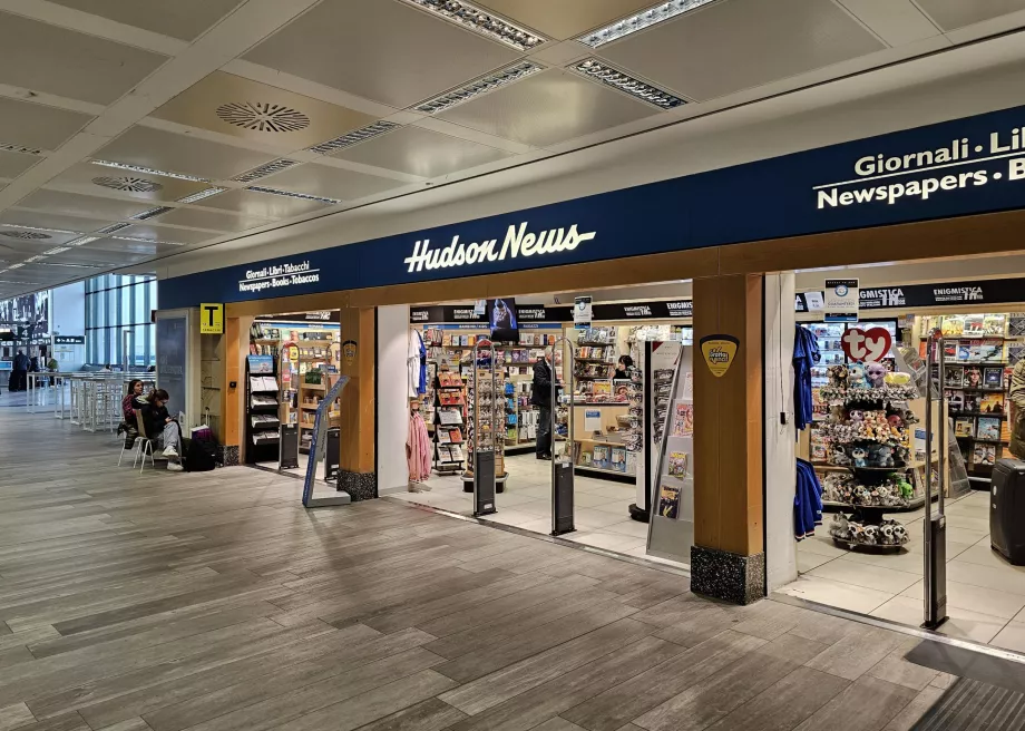 Hudson News, terminal 1, väljumised