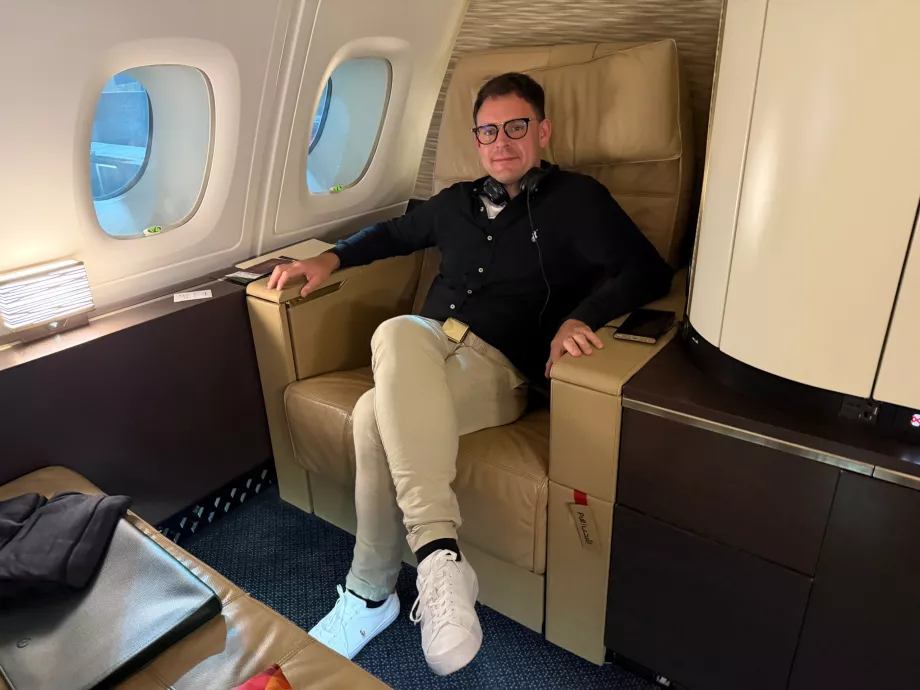 Mina Etihad Airwaysi esimeses klassis