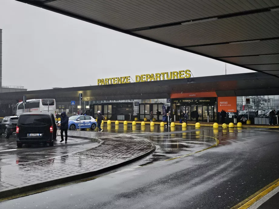 Terminal 2