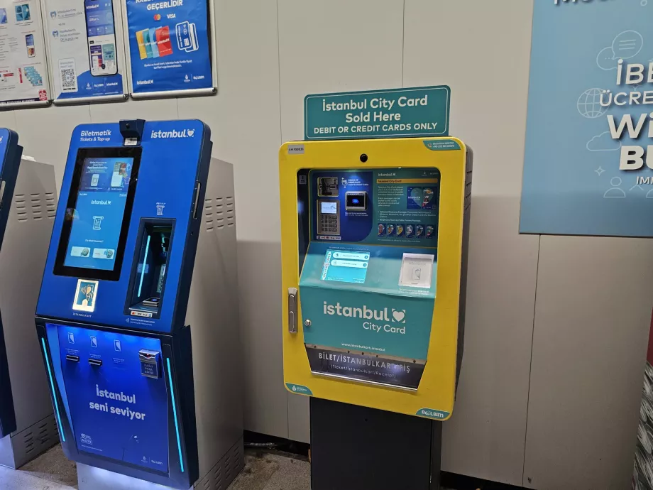 Kollane müügiautomaat päeva- ja mitmepäevapiletite jaoks