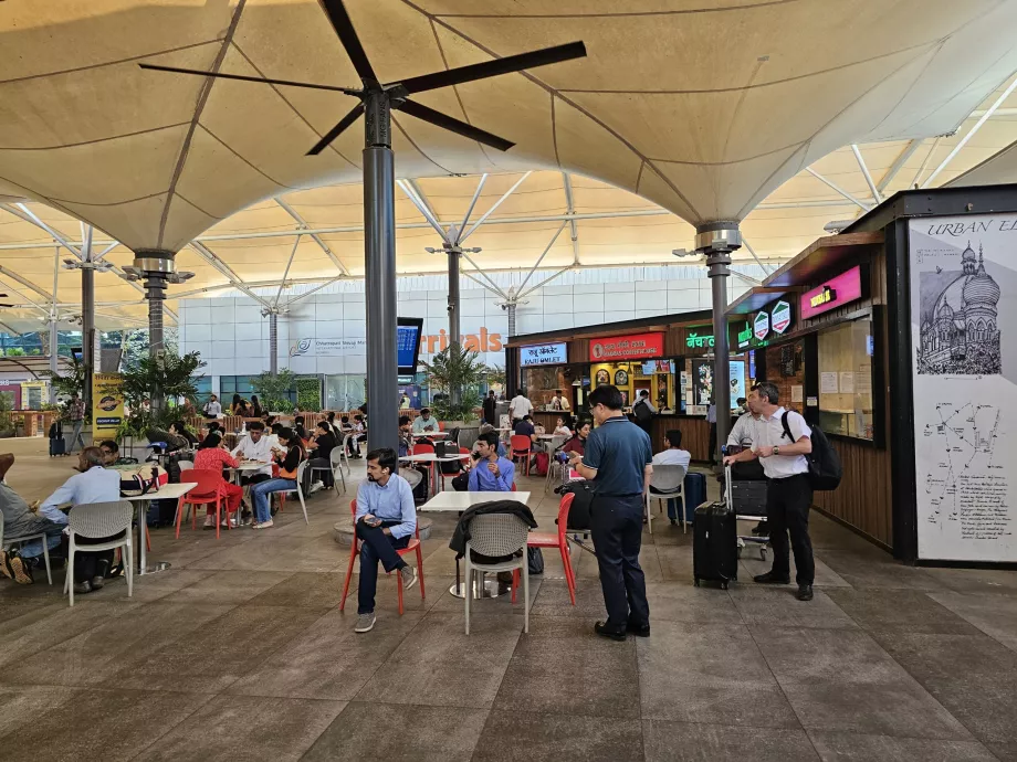 Toiduplats terminal 1 ees