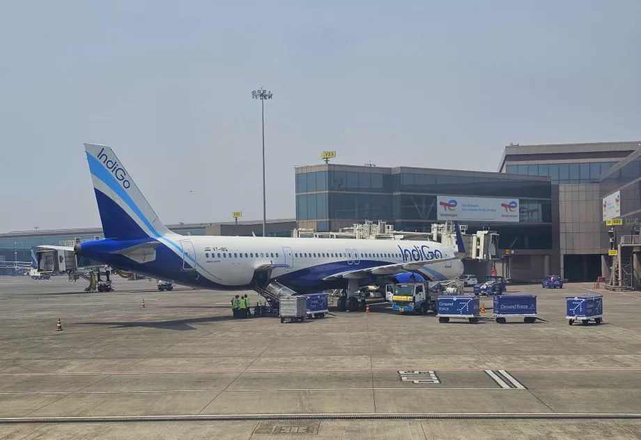 IndiGo, Airbus A320, Mumbai lennujaam