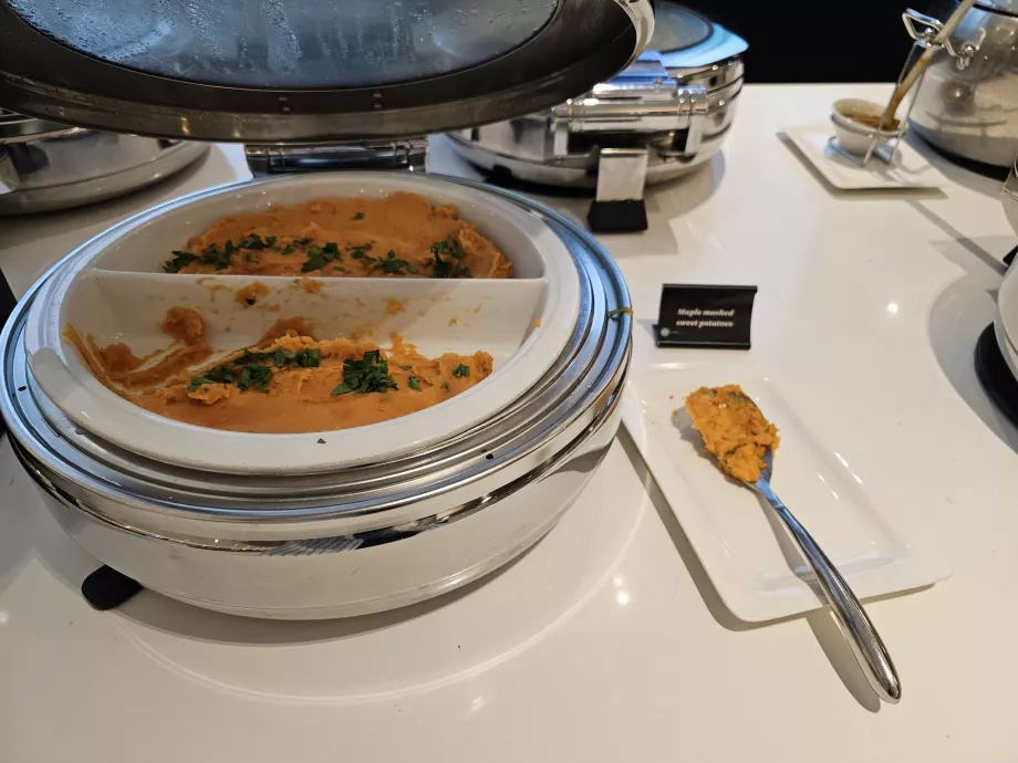 ANZ Lounge, soe toit